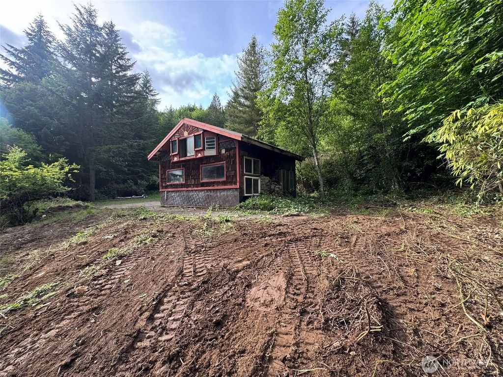5532 Lewis River Road, Ariel
