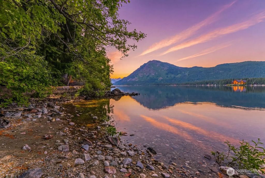 Cedar Brae Rd., Lake Wenatchee