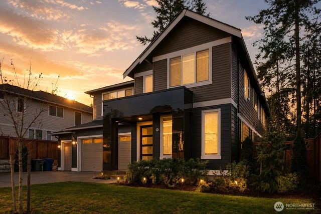 6563 Se 8th Place, Renton