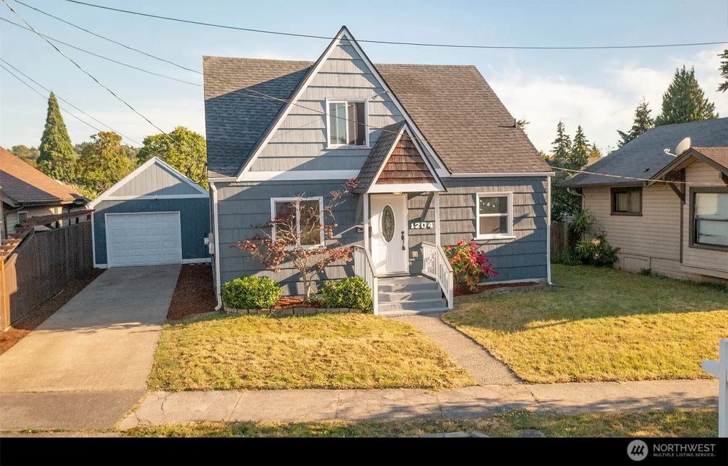 1204 4th Avenue Se, Puyallup
