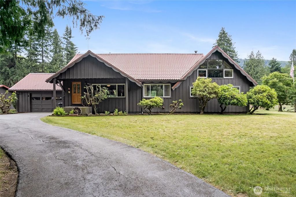 106 Lester Rd, Morton
