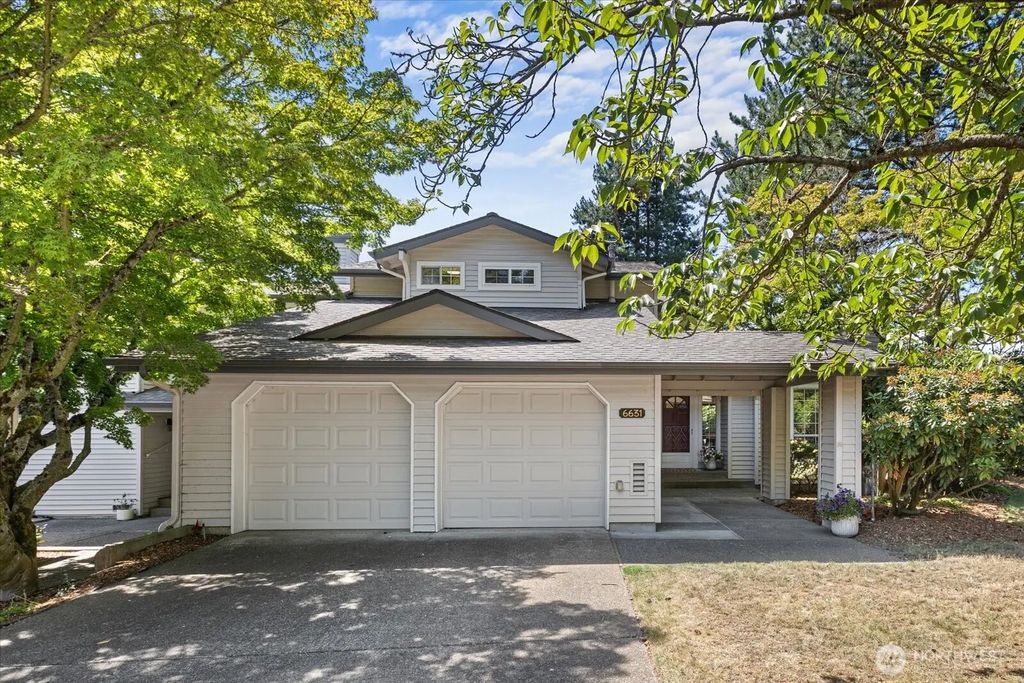6631 114th Avenue Se, Bellevue
