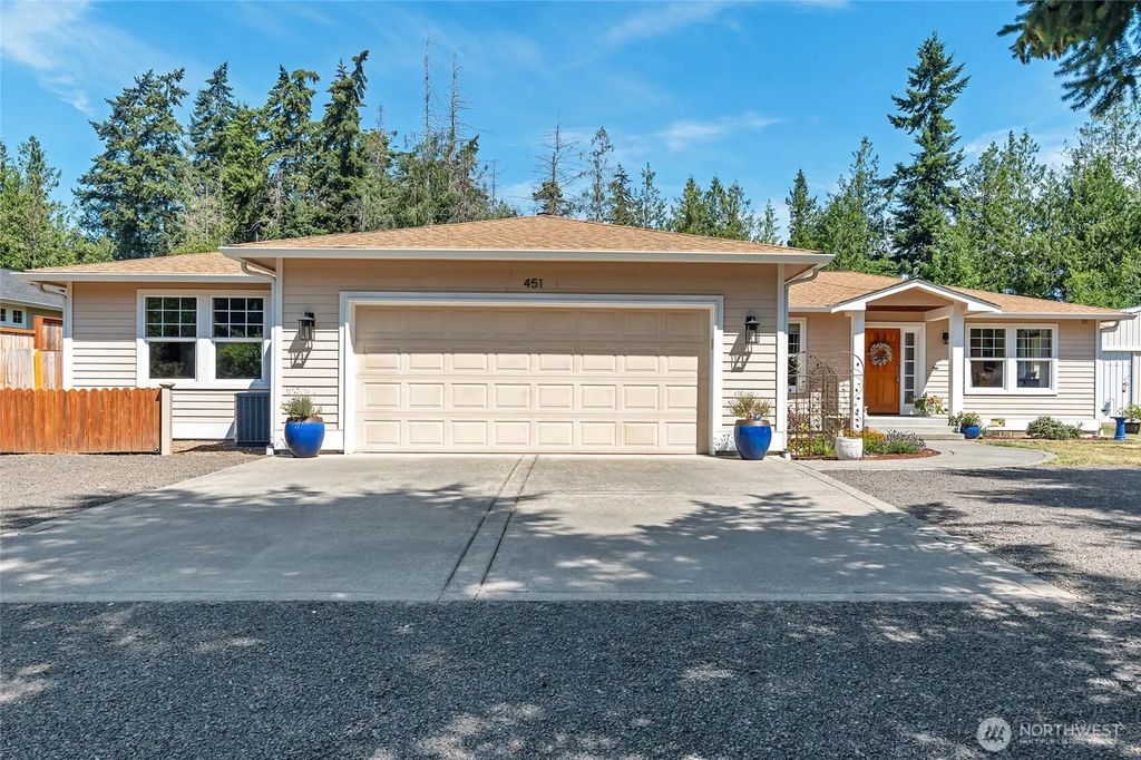 451 Rhododendron Drive, Sequim