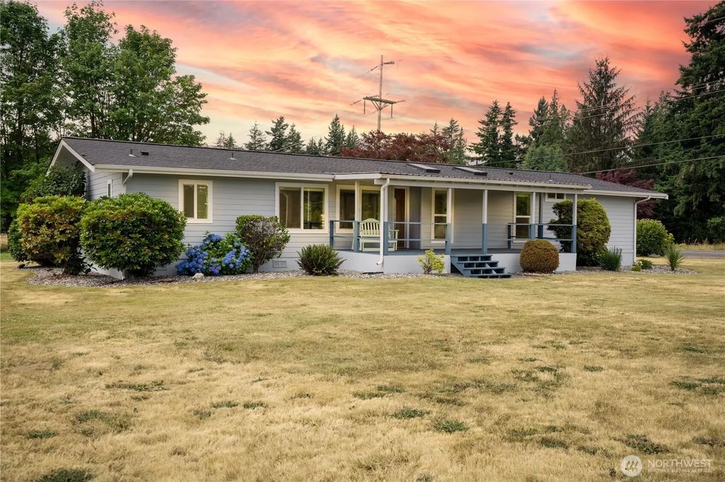 8095 Rathbone Road, Ferndale
