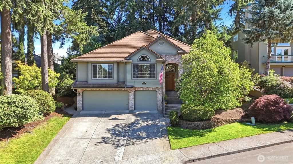 3219 Ne 108th Street, Vancouver