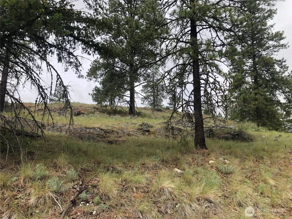 227 Point Drive, Oroville