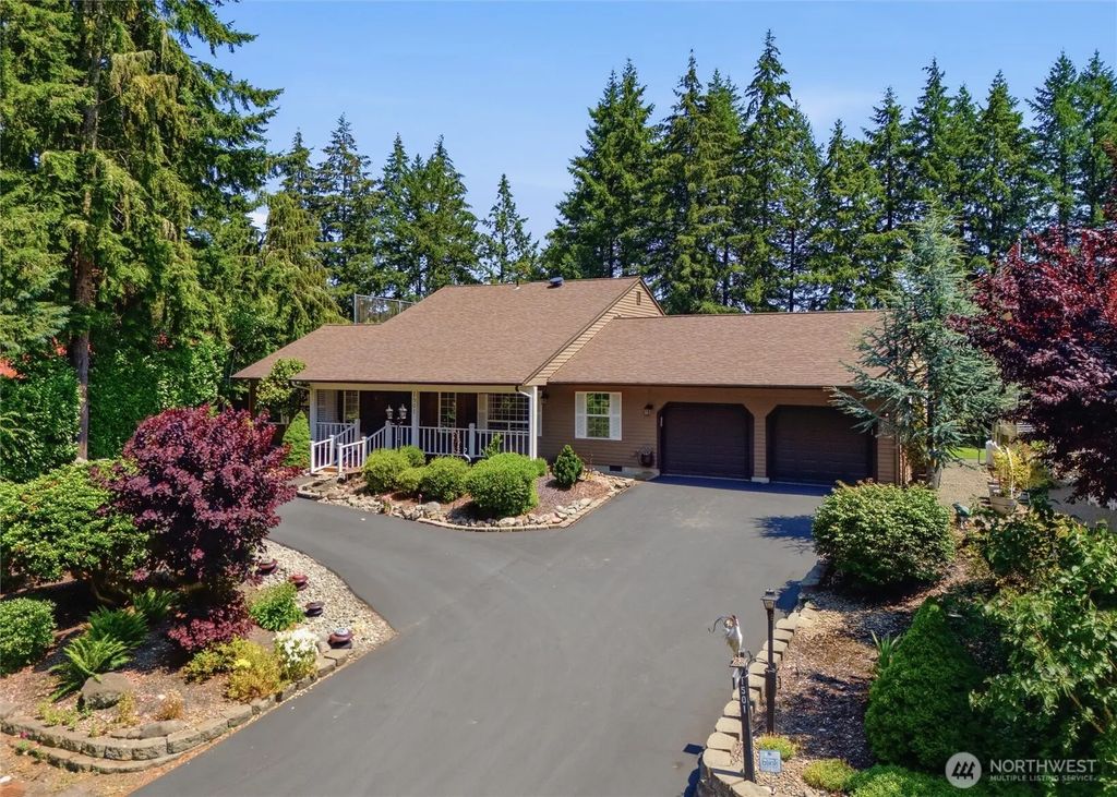 1501 E Old Ranch Rd, Allyn