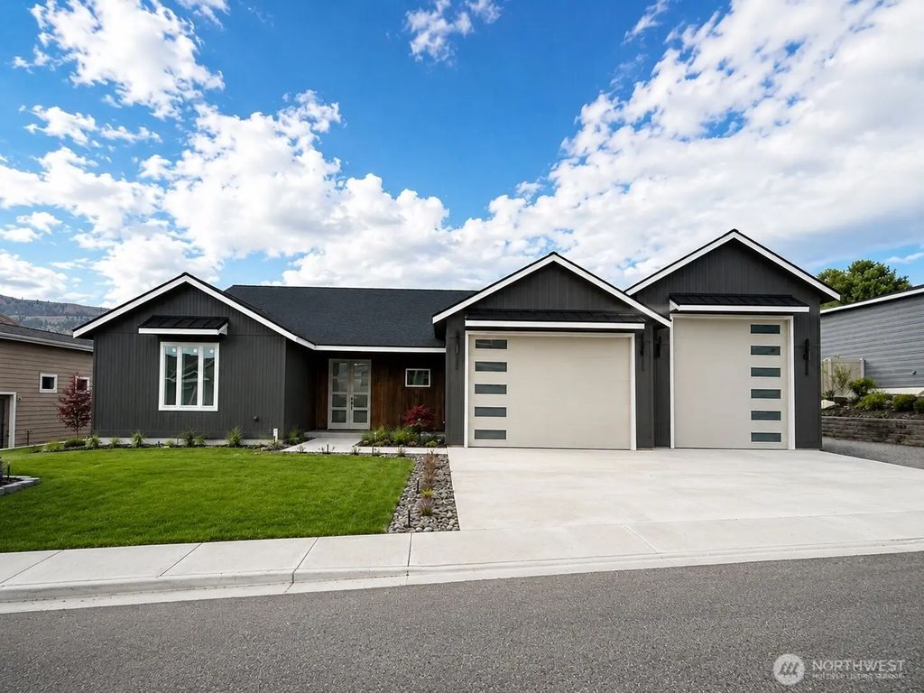 15005 Allison Place, Entiat