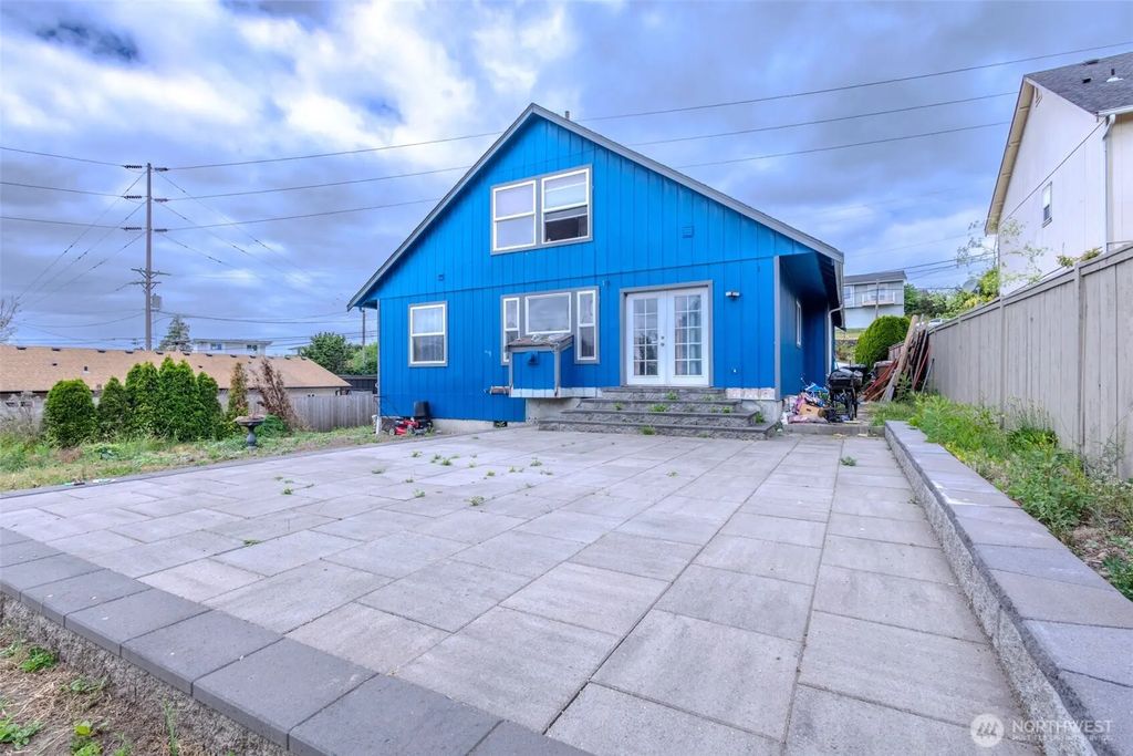 1305 Browns Point Boulevard, Tacoma