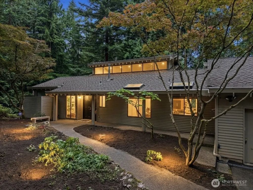 3518 129th Avenue Ne, Bellevue