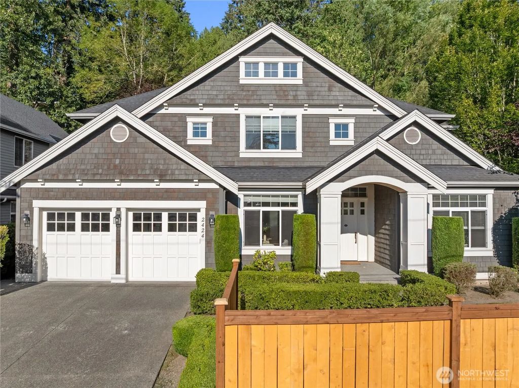 2424 108th Avenue Ne, Bellevue
