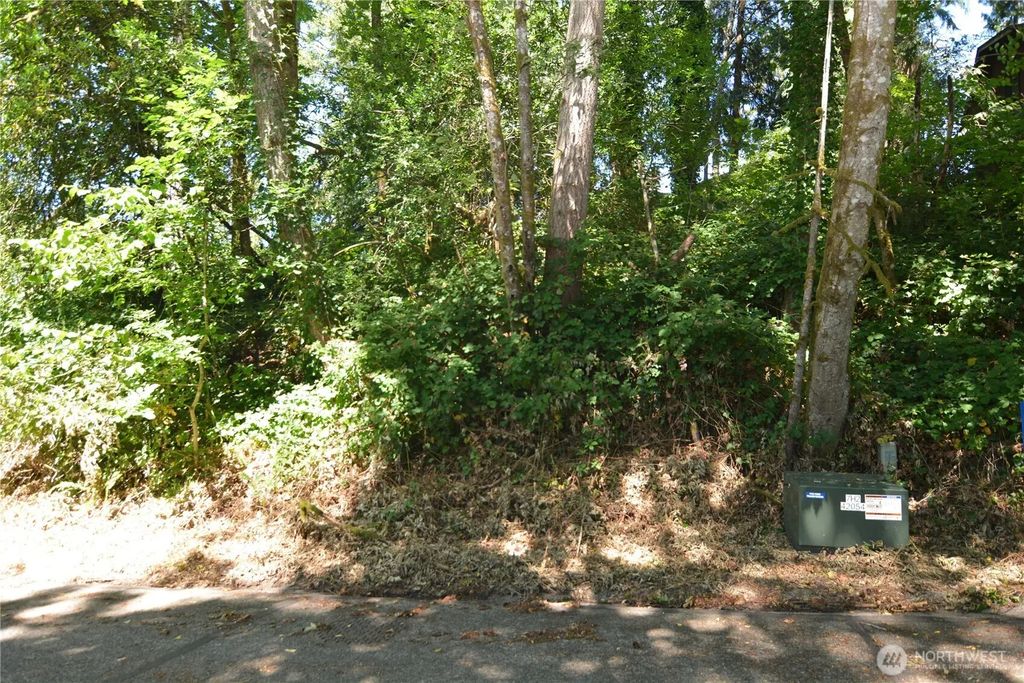 2428 Archwood Drive, Longview