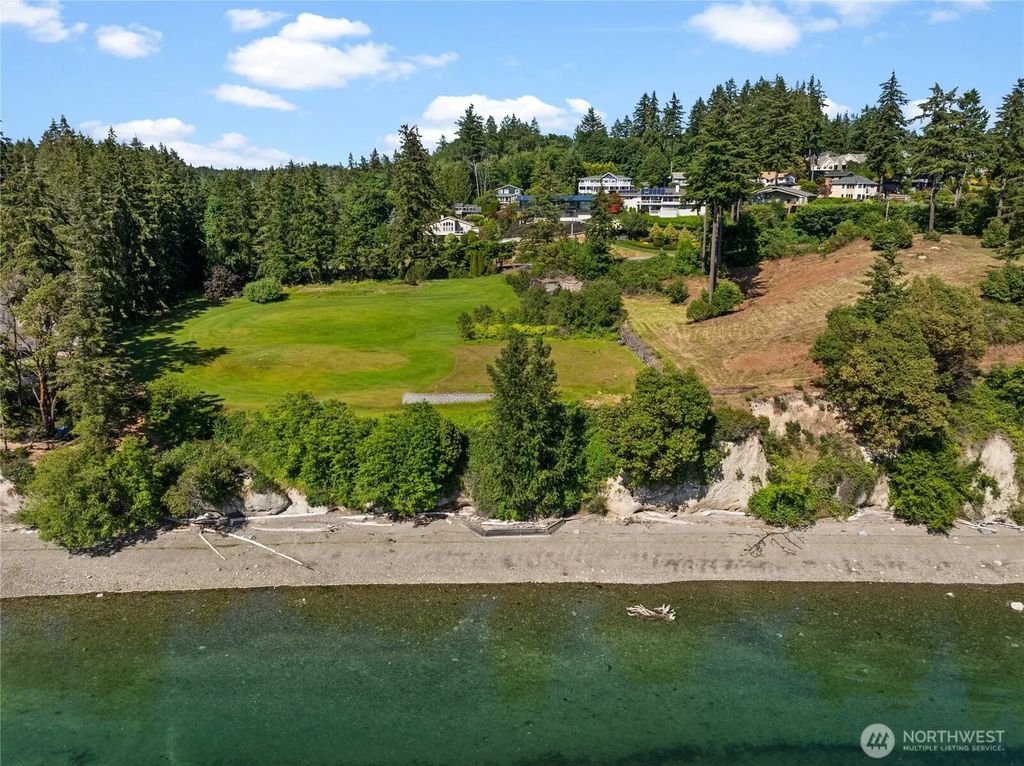 Lot 4, Warren Beach Drive, Gig Harbor