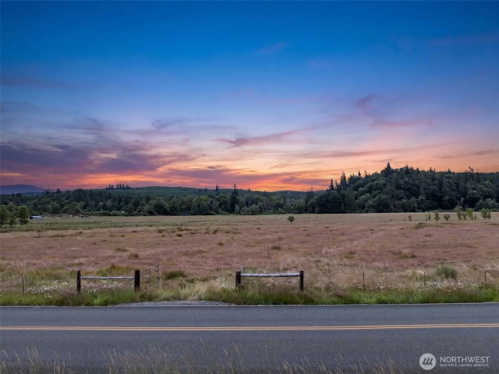 Lincoln Creek Road, Centralia