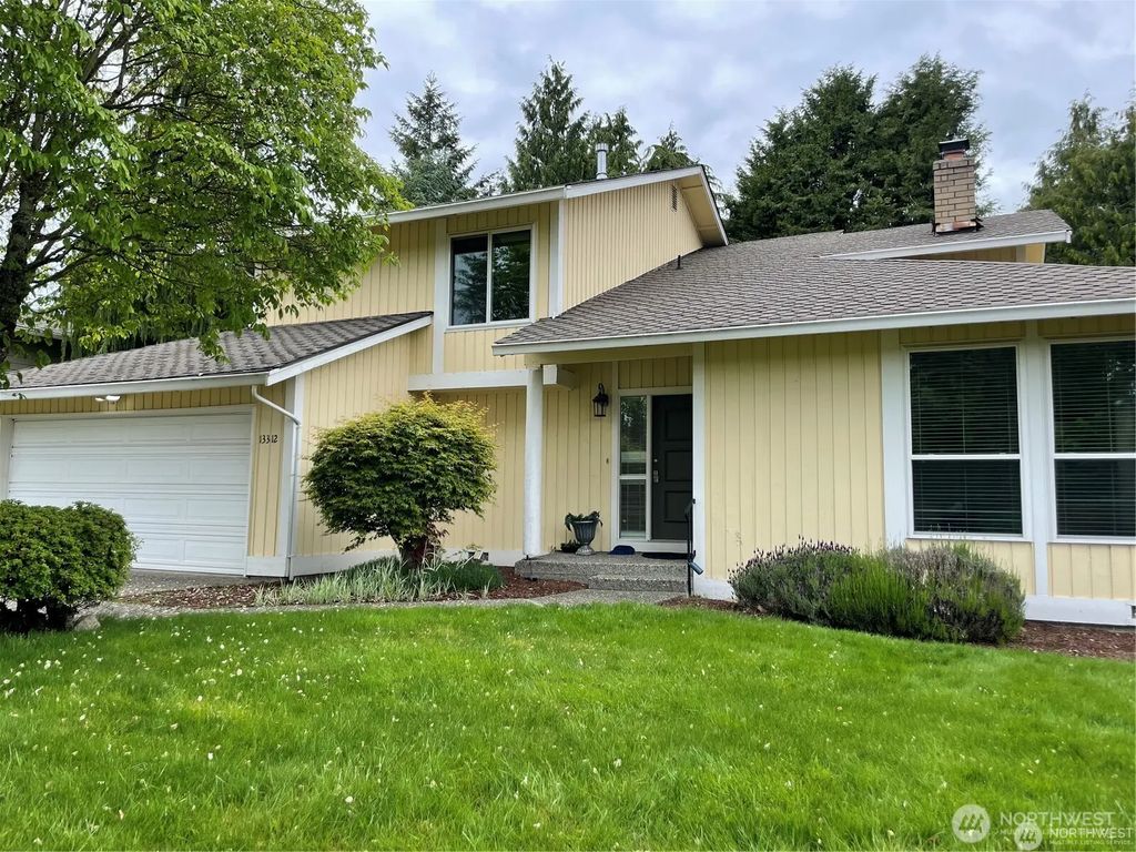 13312 Ne 117th Way, Redmond