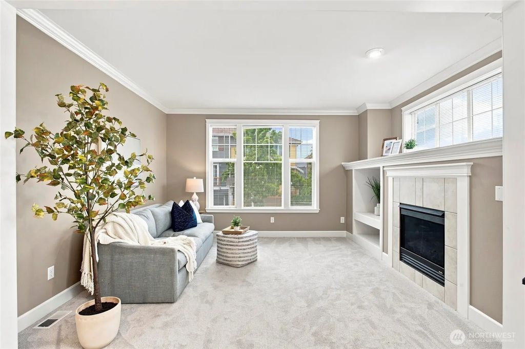 129 Birch Street, Fircrest