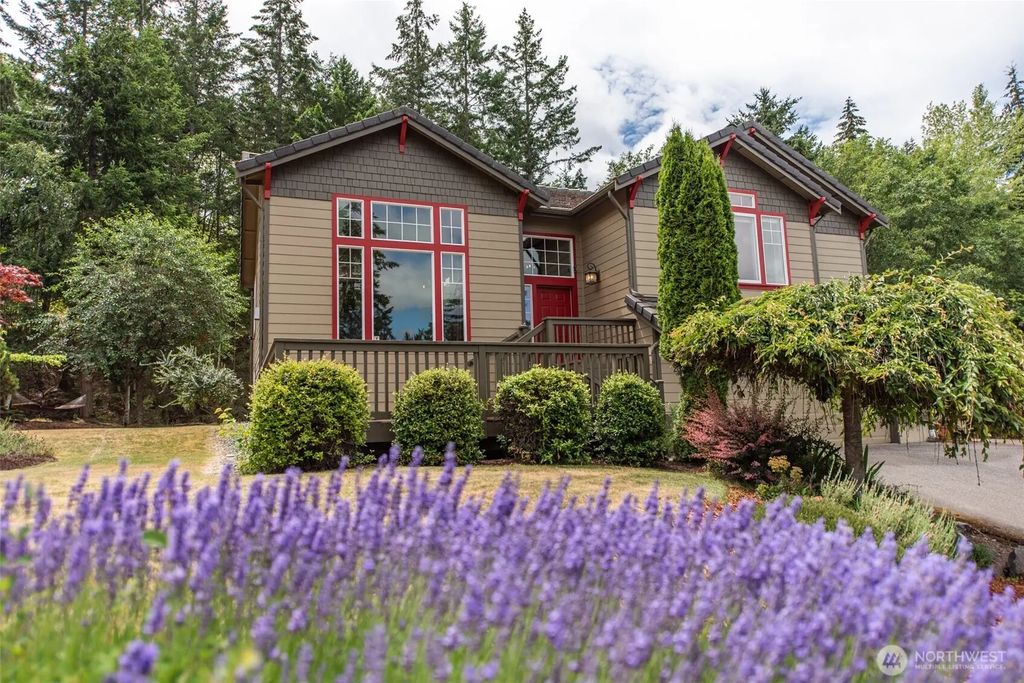 20 Doe Run Road, Sequim