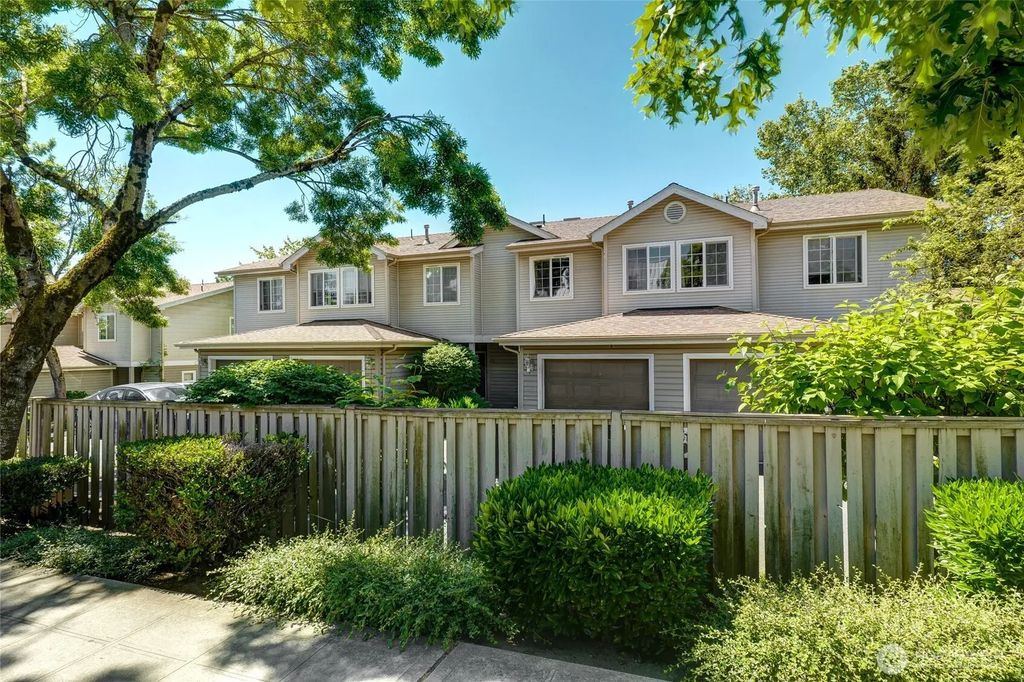 501 23rd Avenue S C3, Seattle