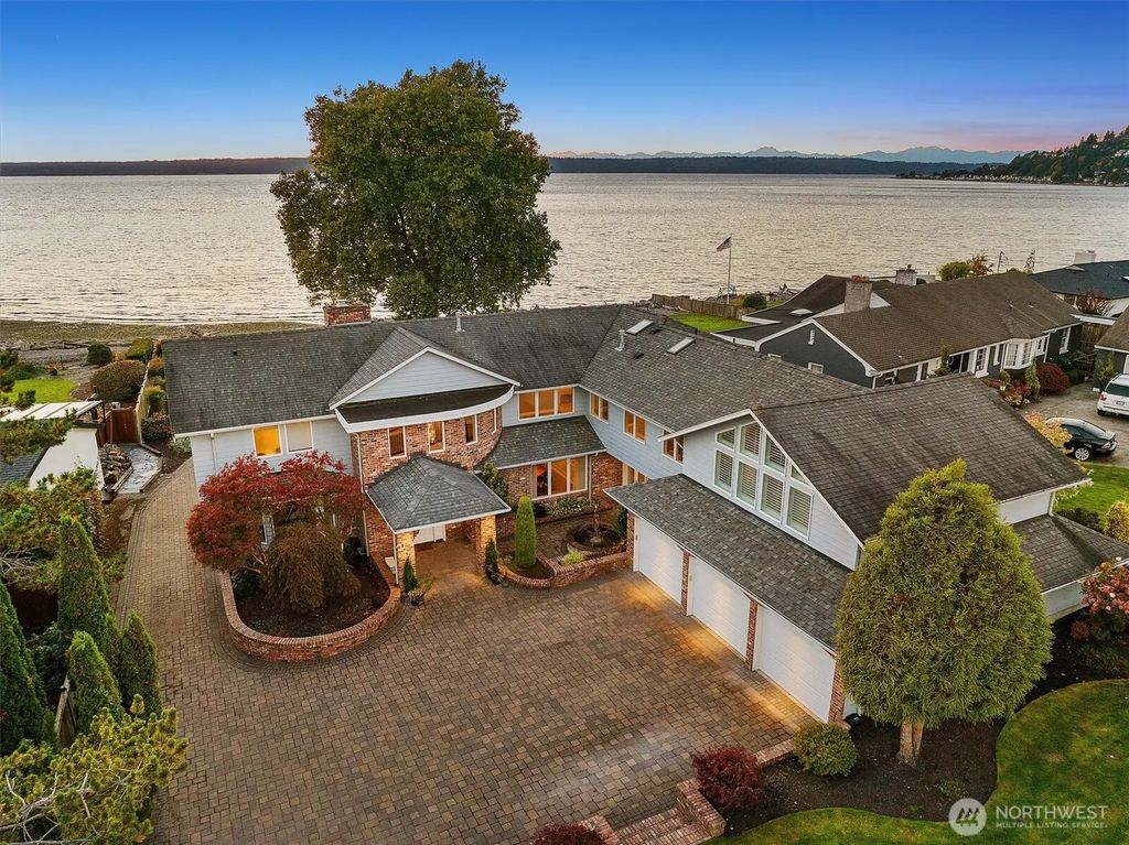 18141 Normandy Terrace Sw, Normandy Park