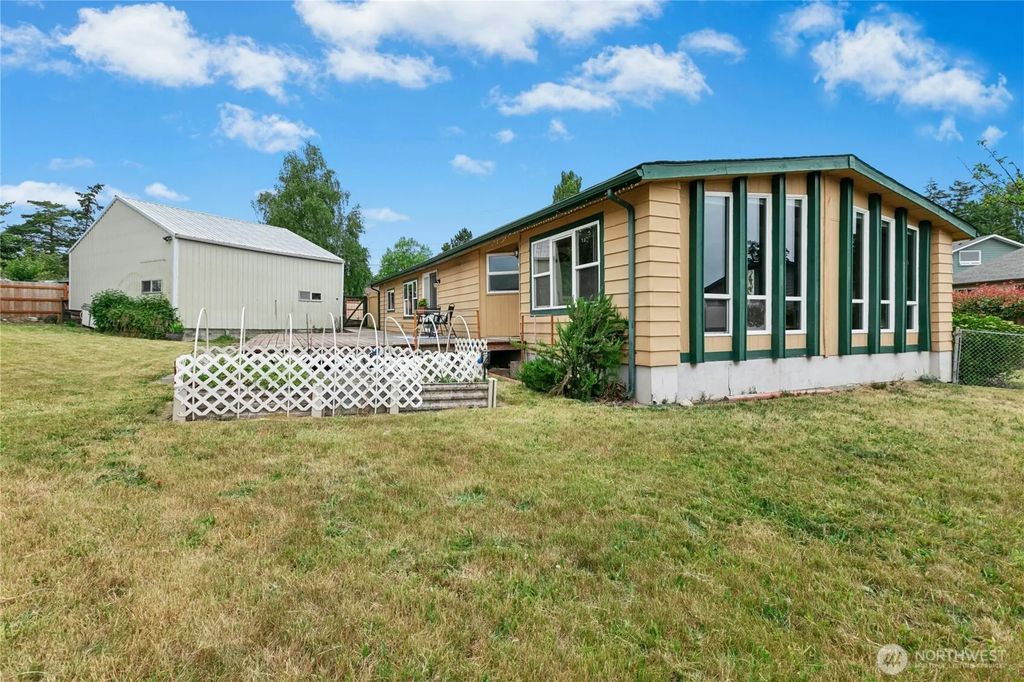 801 Walker Avenue, Oak Harbor
