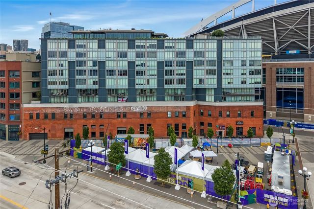 590 1st Avenue S 902, Seattle