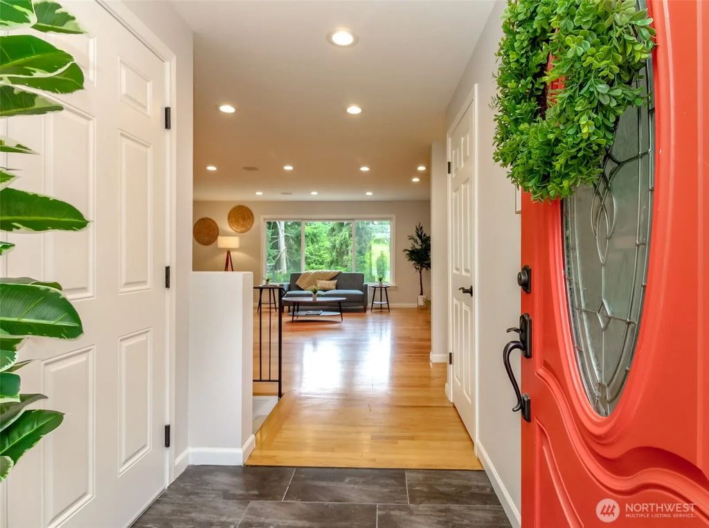3716 Sw 328th Place, Tacoma