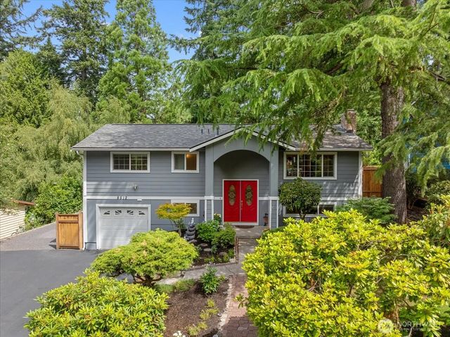 8512 Ne 136th Street, Kirkland