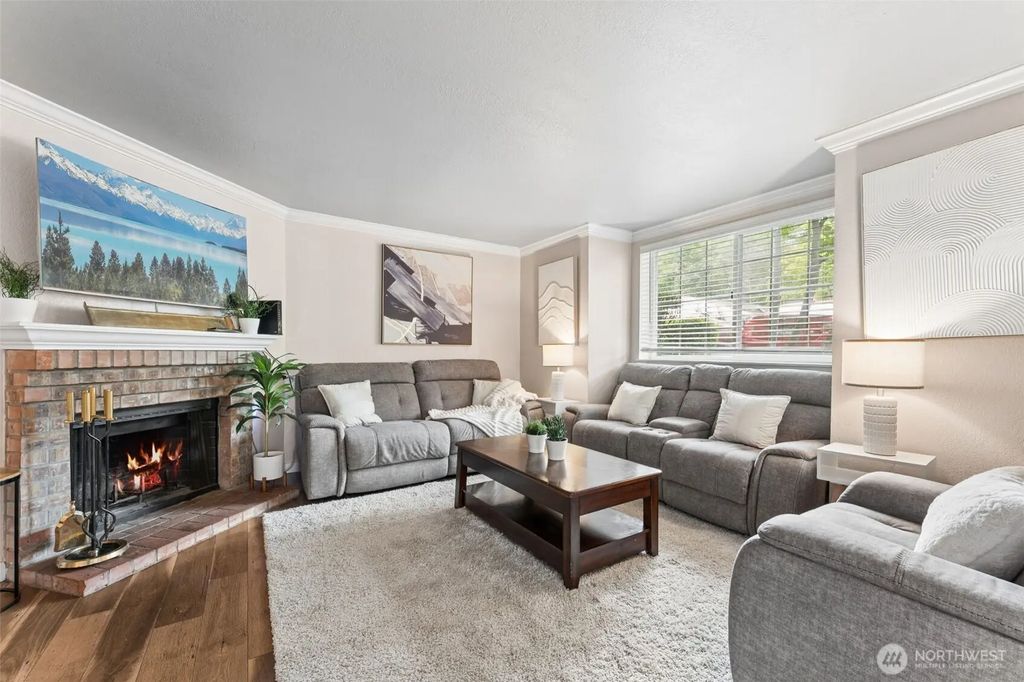 23410 18th Avenue S A101, Des Moines