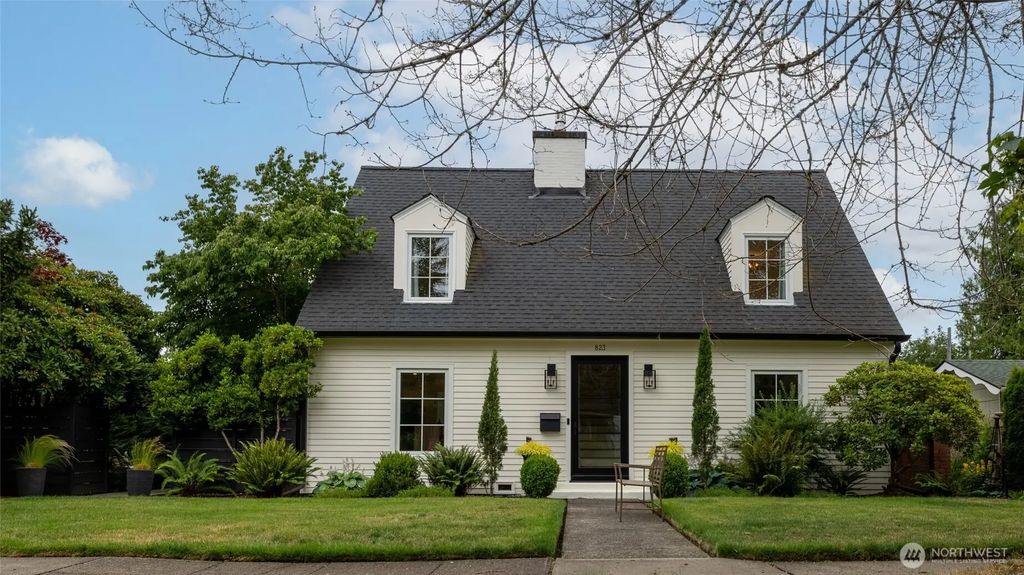 823 H Street, Centralia