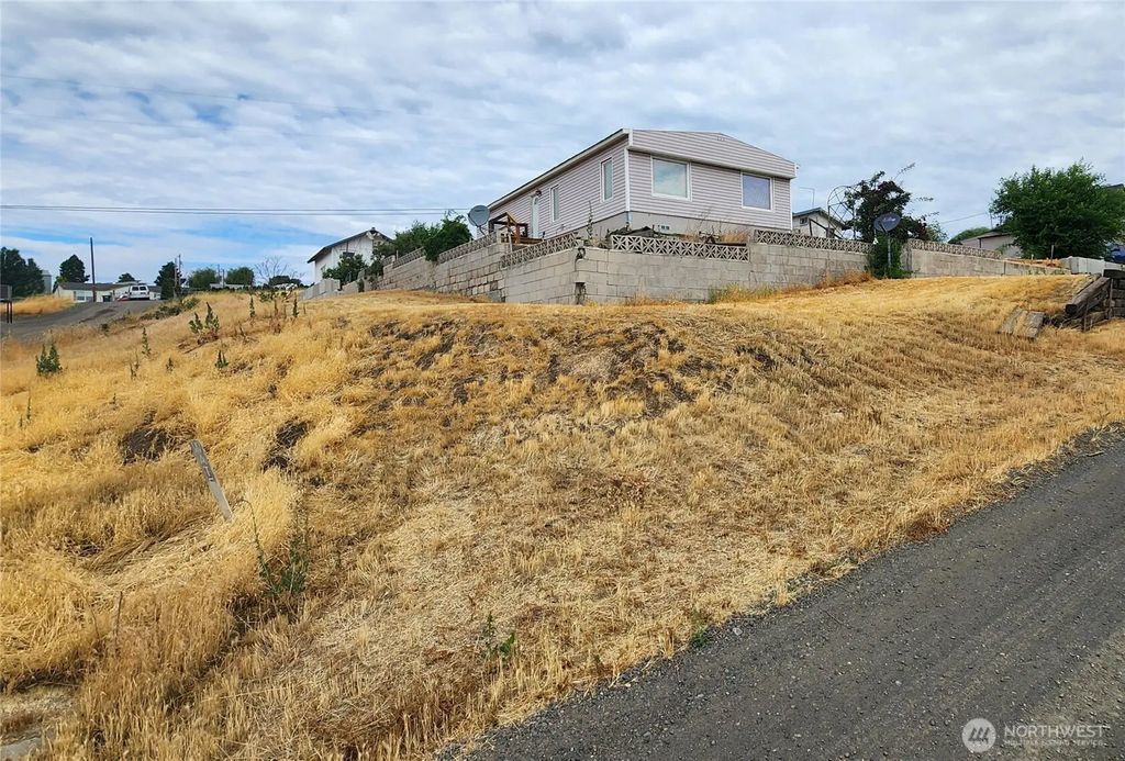 81 Tacoma Avenue, Eltopia