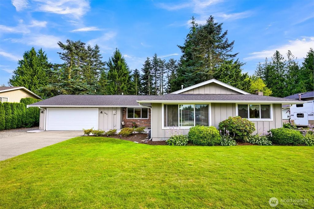 349 S Park Street, Lynden