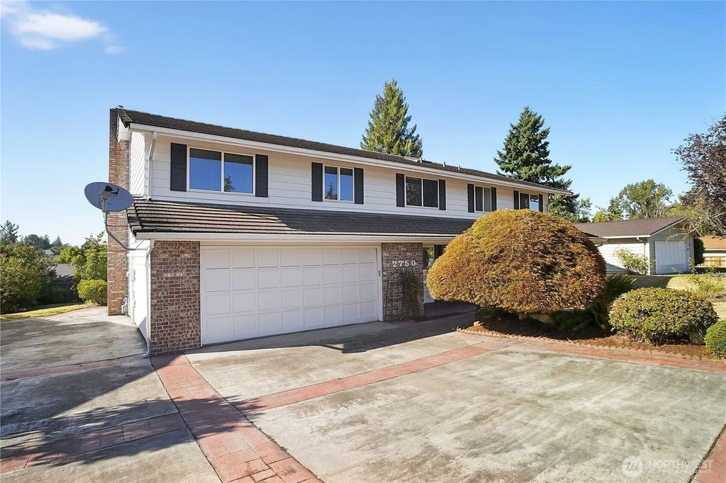 2750 Sw 312th Place, Federal Way