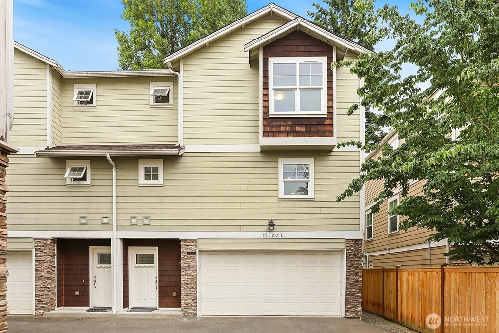 17520 12th Avenue Ne B, Shoreline