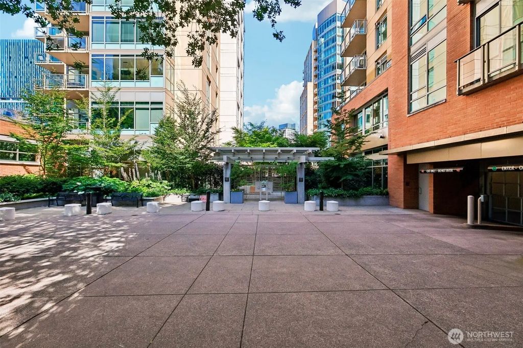 910 Lenora Street S307, Seattle