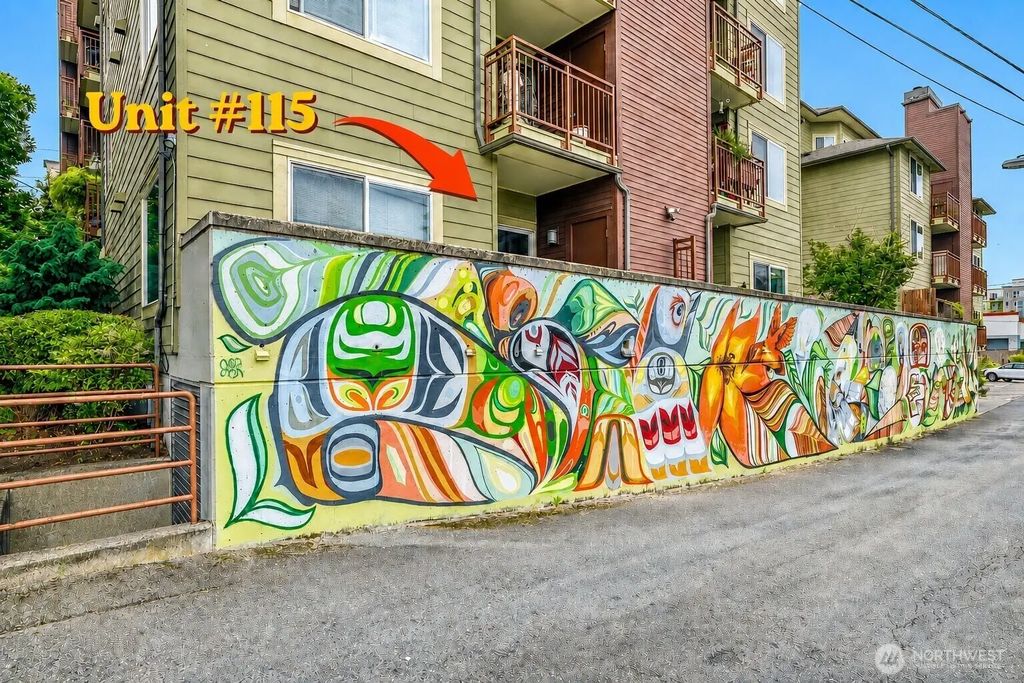 8745 Greenwood Avenue N 115, Seattle