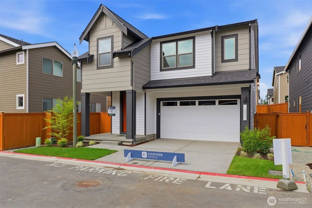 12502 Se 256th Place 10, Kent