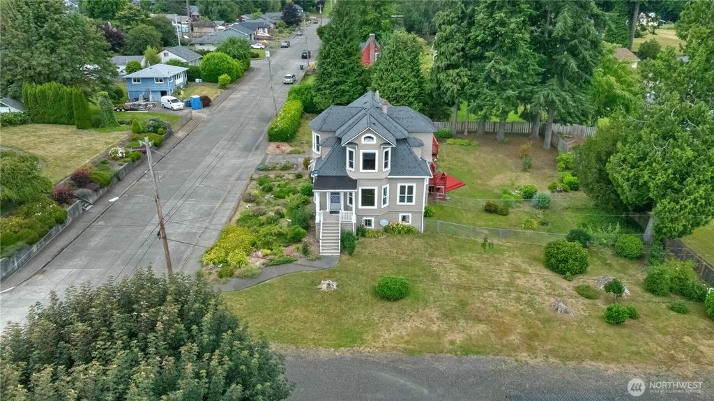 500 N 1st Street, Montesano