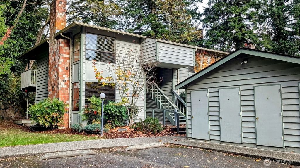 1627 Ne 199th Place, Shoreline