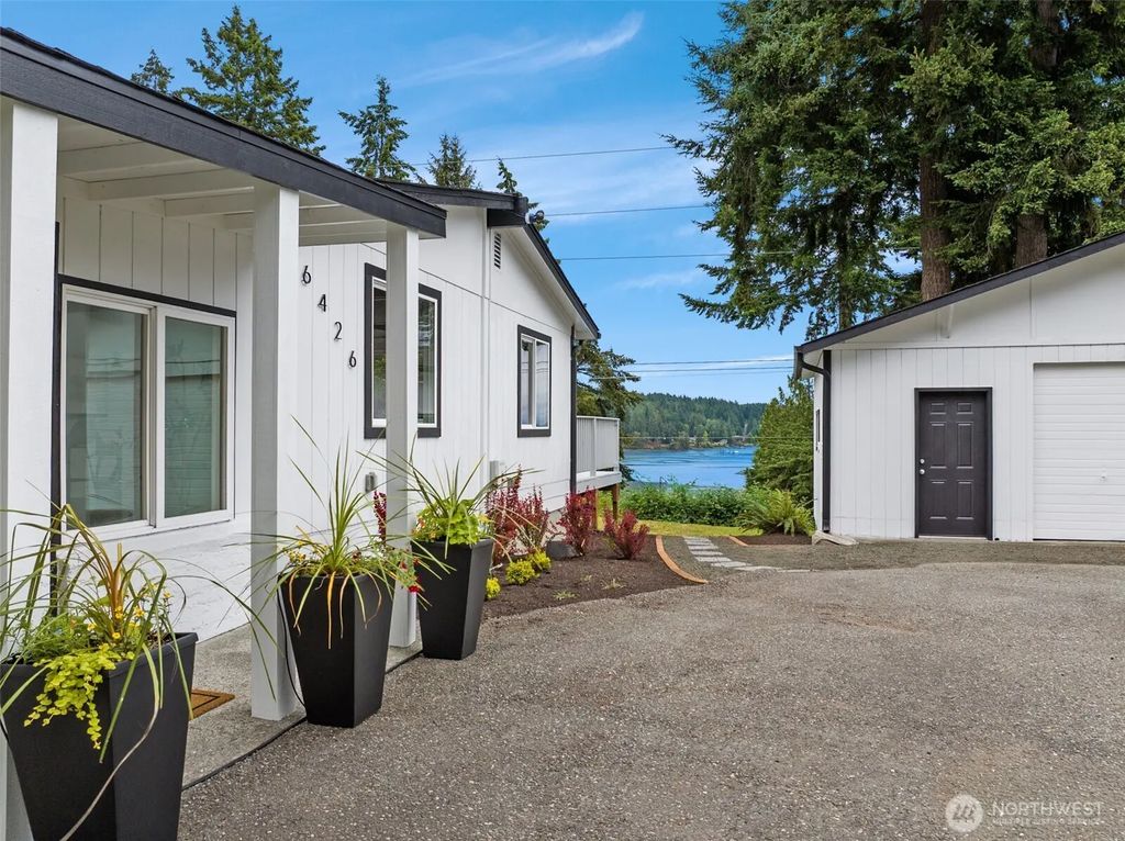 6426 Ne Barrett Drive, Poulsbo