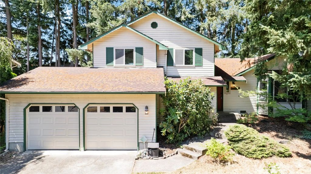 36521 25th Avenue S, Federal Way