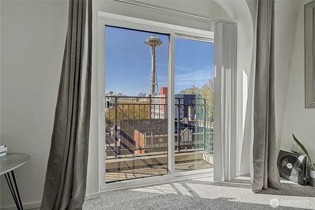 425 Vine Street 701, Seattle