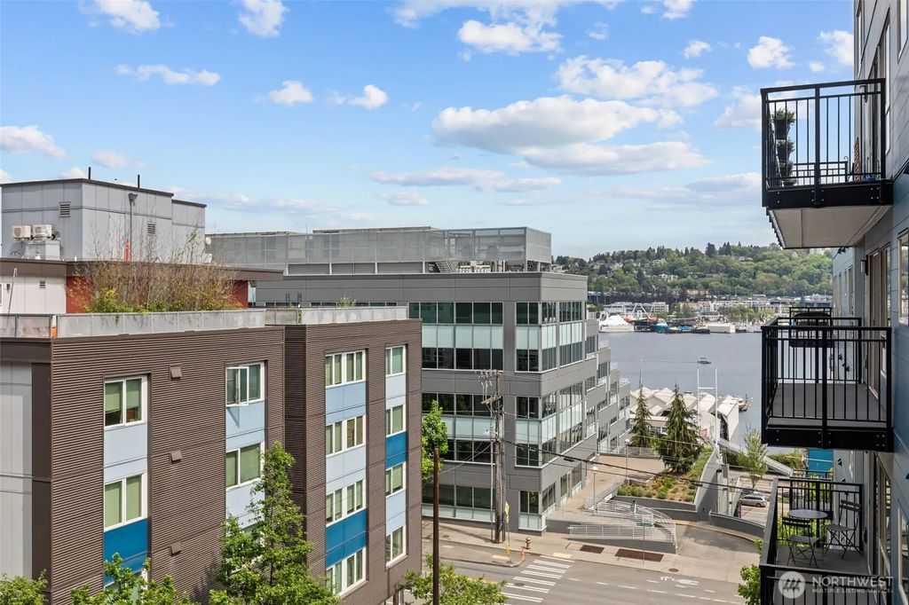 701 Galer Street 505, Seattle