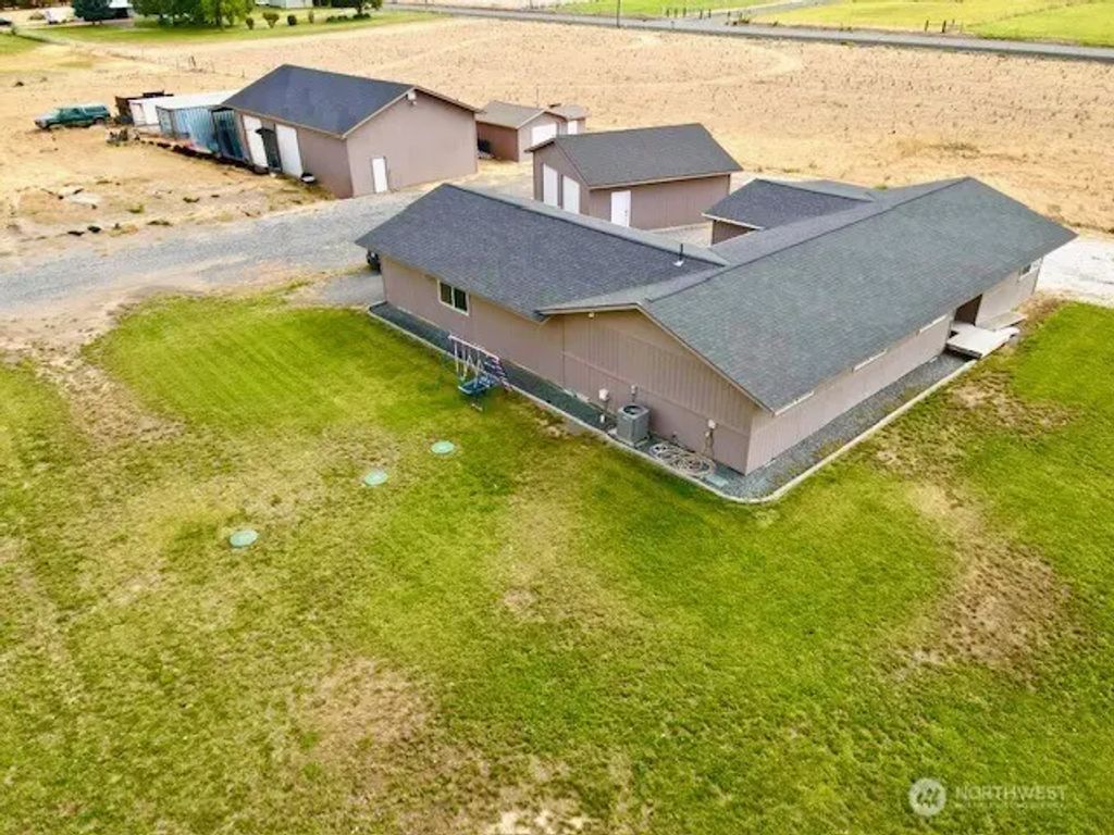10946 Ne 5.2 Road, Moses Lake
