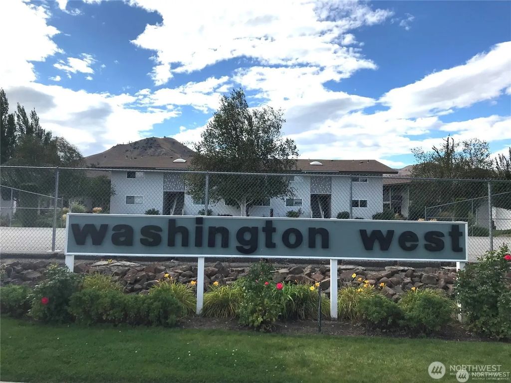 1313 Washington Street 12b, Wenatchee