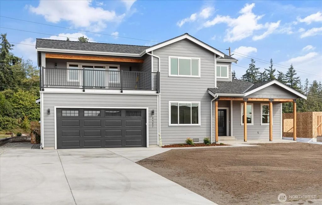 2427 Cambridge Court, Langley