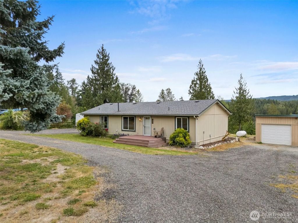 32419 129th Avenue E, Graham