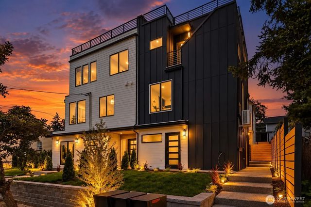 9813 Linden Avenue N, Seattle
