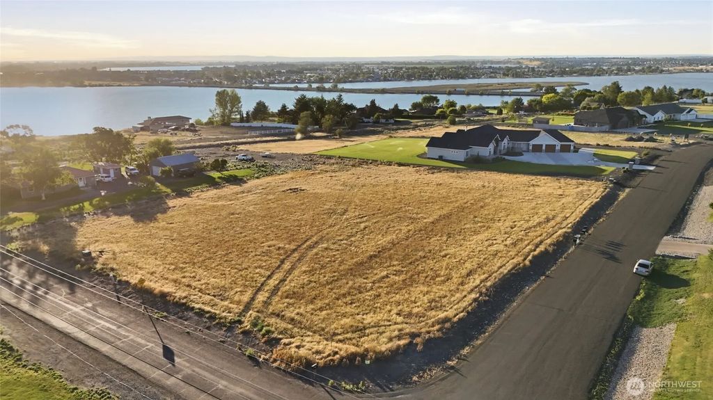 9538 Ne Morgan Road, Moses Lake