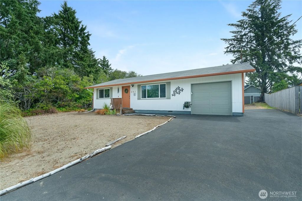 241 S Razor Clam Drive Sw, Ocean Shores