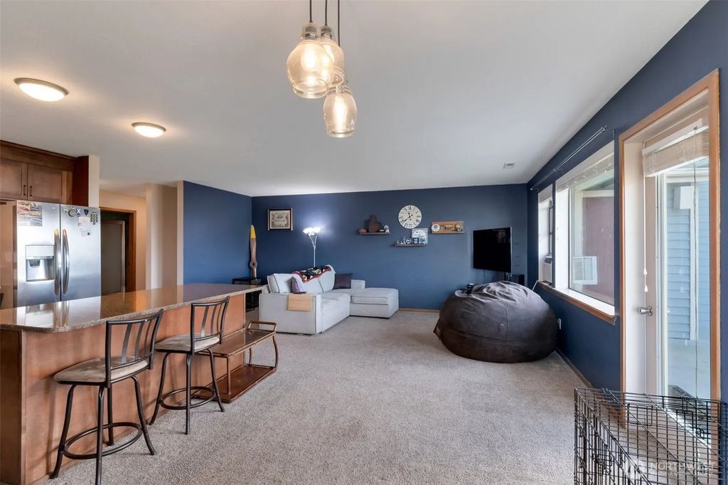 651 Se Bayshore Drive B304, Oak Harbor
